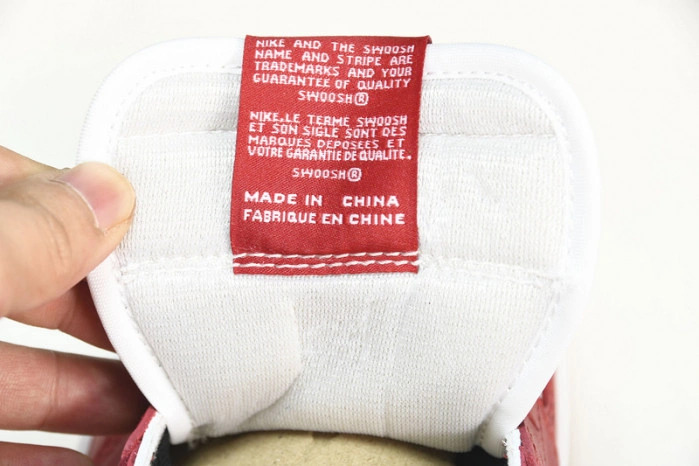 Jordan 1 Retro Low Chicago (2016)     705329-600