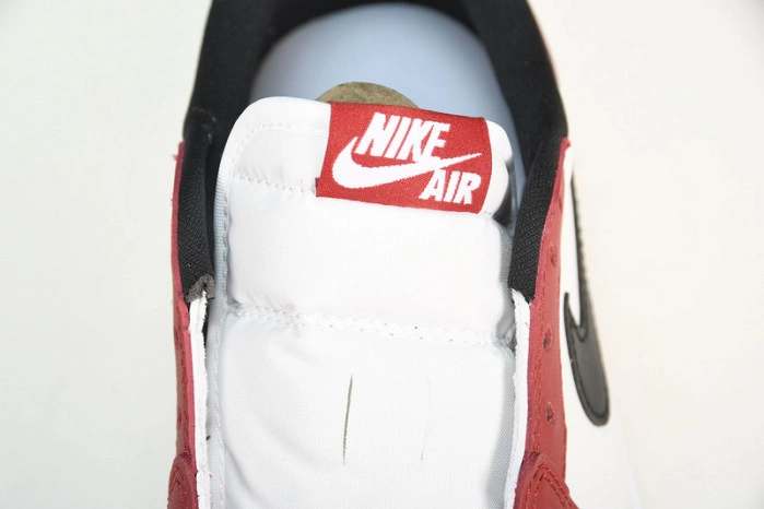 Jordan 1 Retro Low Chicago (2016)     705329-600