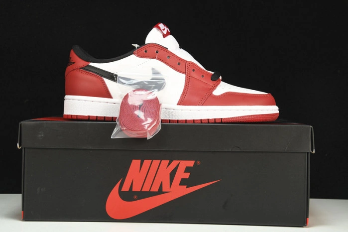 Jordan 1 Retro Low Chicago (2016)     705329-600