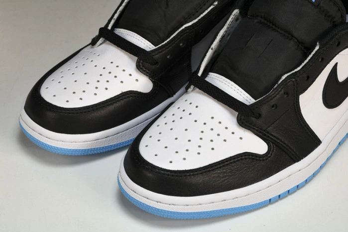Jordan 1 Retro Low OG Black Dark Powder Blue    CZ0790-104
