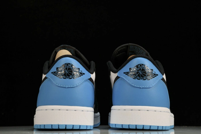 Jordan 1 Retro Low OG Black Dark Powder Blue    CZ0790-104