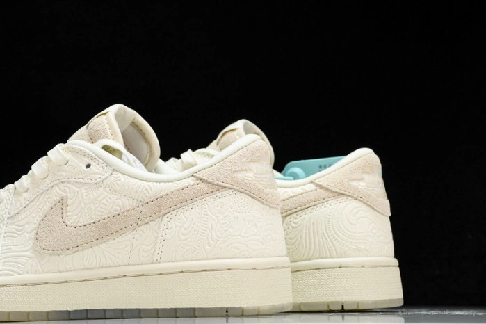 Jordan 1 Retro Low OG Chris Paul   FZ0455-200