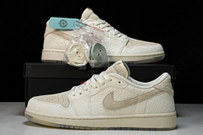 Jordan 1 Retro Low OG Chris Paul   FZ0455-200