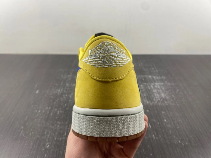 Jordan 1 Retro Low OG SP Travis Scott Canary