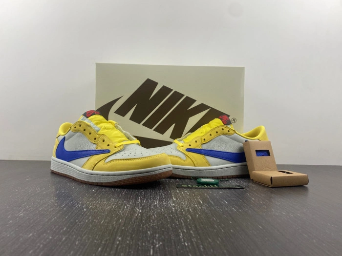 Jordan 1 Retro Low OG SP Travis Scott Canary