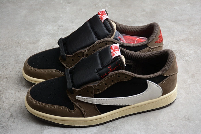 Jordan 1 Retro Low OG SP Travis Scott Mocha