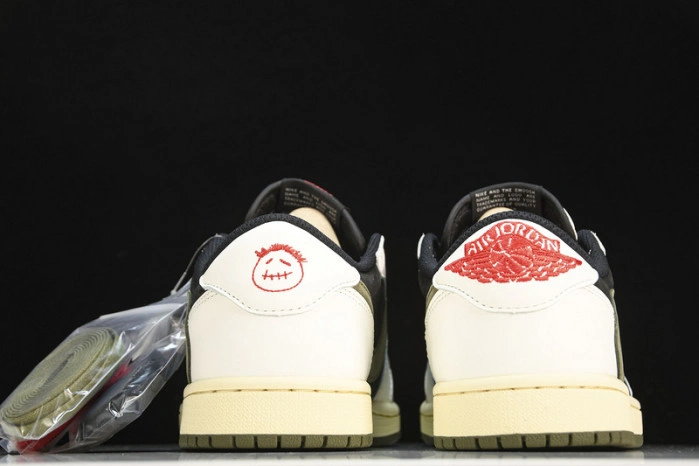 Jordan 1 Retro Low OG SP Travis Scott Olive