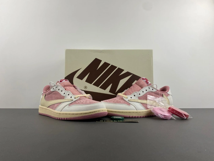 Jordan 1 Retro Low OG SP Travis Scott Pink   DM7866-600