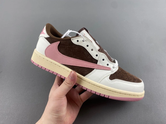 Jordan 1 Retro Low OG SP Travis Scott Pink brown  DZ4137-206