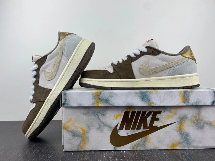 Jordan 1 Retro Low OG Year of the Rabbit DV1312-200