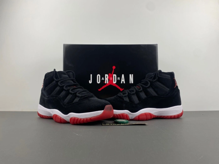 Jordan 11 Retro Bred Velvet     DB5457-061
