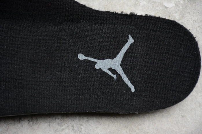 Jordan 11 Retro Cap and Gown  378037-005