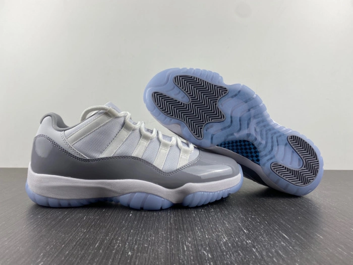 Jordan 11 Retro Cement Grey      AV2187-140
