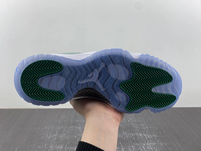 Jordan 11 Retro Green  CT8012-113