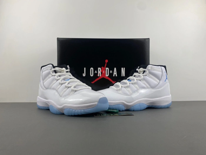 Jordan 11 Retro Legend Blue  CT8012-104