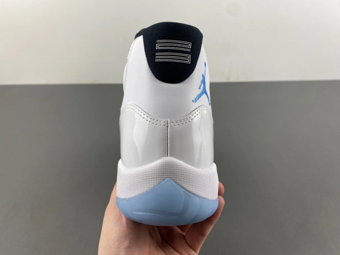 Jordan 11 Retro Legend Blue  CT8012-104