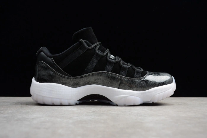 Jordan 11 Retro Low Barons  528895-010
