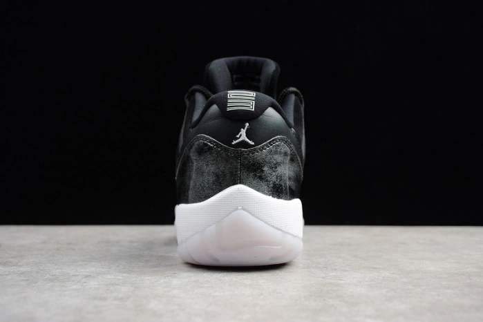 Jordan 11 Retro Low Barons  528895-010