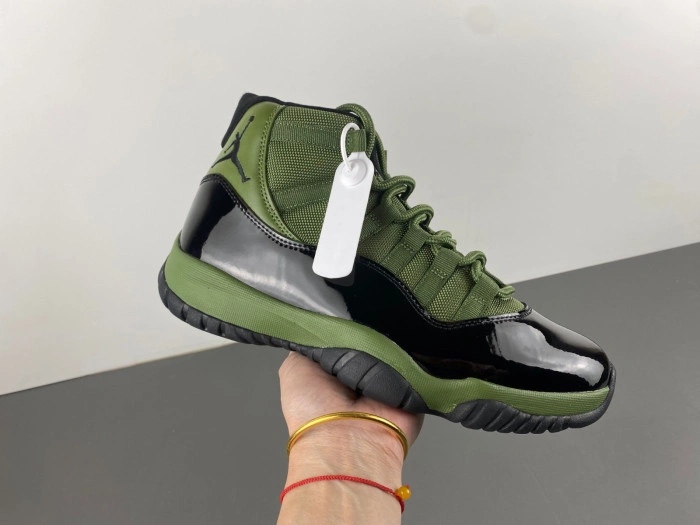 Jordan 11 Retro Military Green  CT8012-300