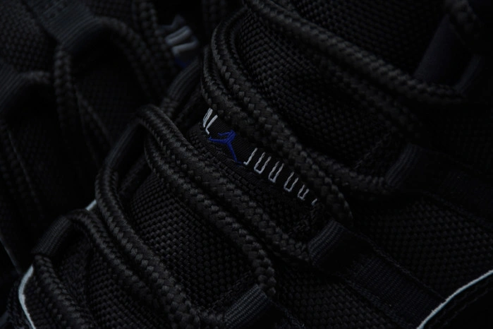 Jordan 11 Retro Space Jam (2016)  378037-003
