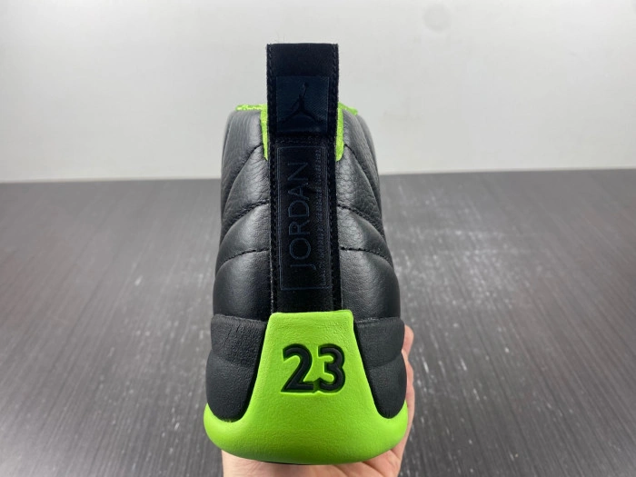 Jordan 12 BLACK GREEN FLIGHT DOF
