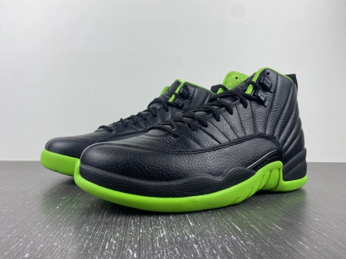 Jordan 12 BLACK GREEN FLIGHT DOF