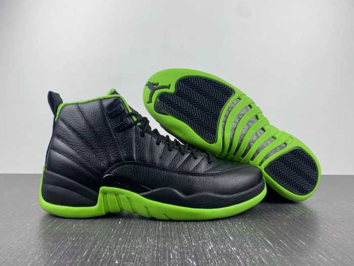 Jordan 12 BLACK GREEN FLIGHT DOF