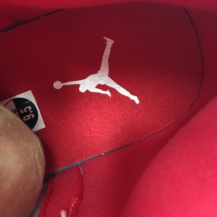 Jordan 12 Retro Fiba (2019) 130690-107
