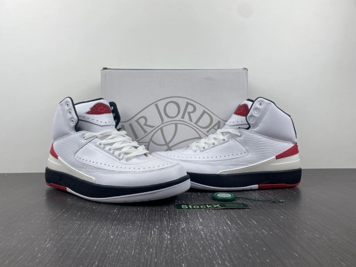 Jordan 2 Retro OG Chicago    DX2454-106