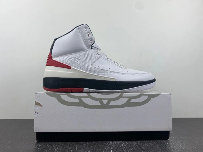 Jordan 2 Retro OG Chicago    DX2454-106