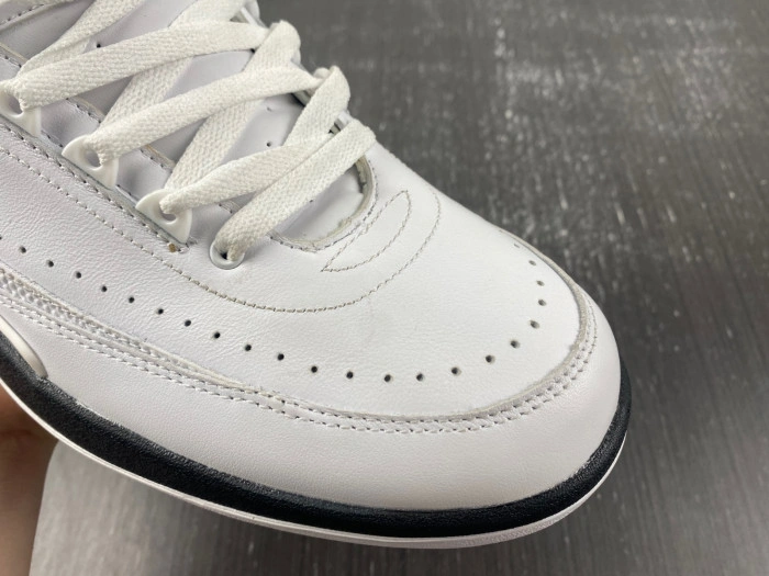 Jordan 2 Retro OG Chicago    DX2454-106