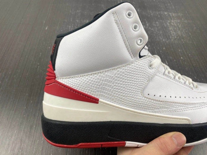 Jordan 2 Retro OG Chicago    DX2454-106