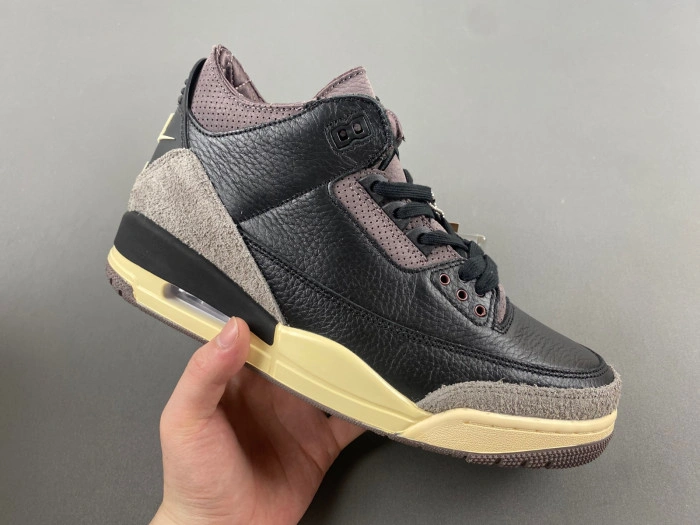 Jordan 3 Retro A Ma Manière Black  FZ4811-001