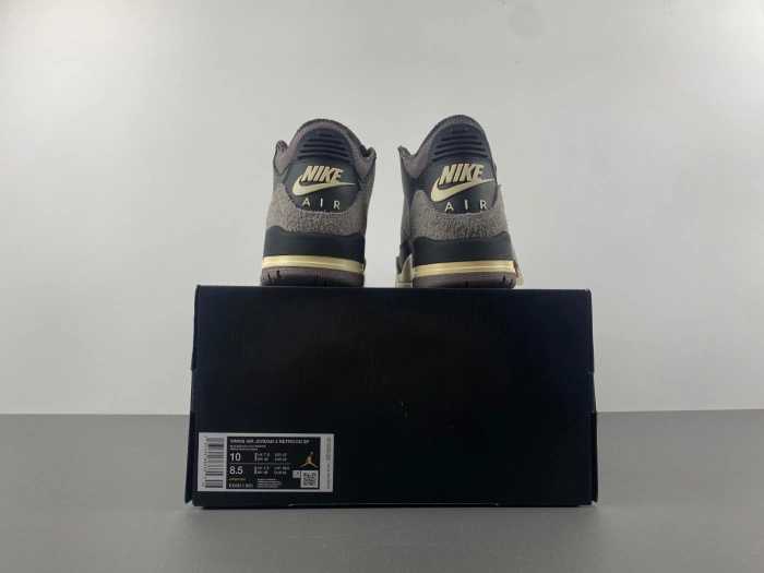 Jordan 3 Retro A Ma Manière Black  FZ4811-001