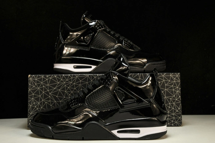 Jordan 4 Retro   719864-010