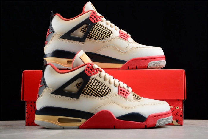Jordan 4 Retro AQ9129-105