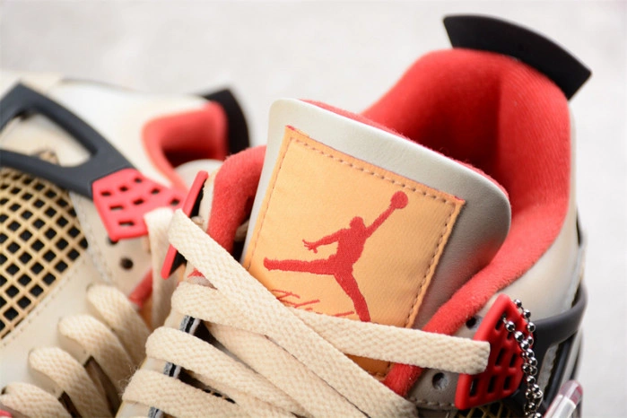 Jordan 4 Retro AQ9129-105