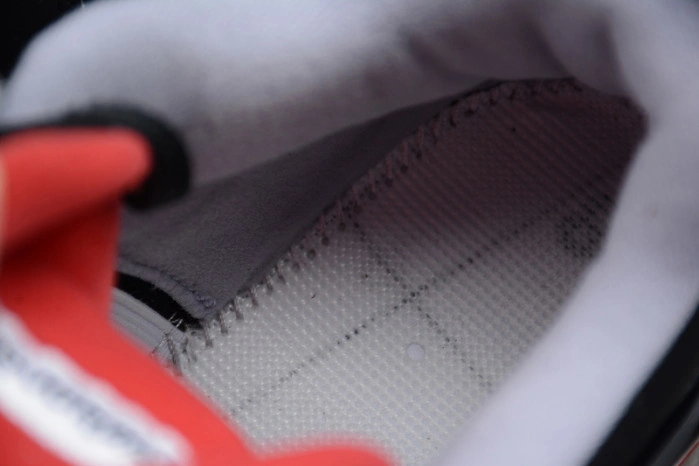 Jordan 4 Retro Bred 408452-060
