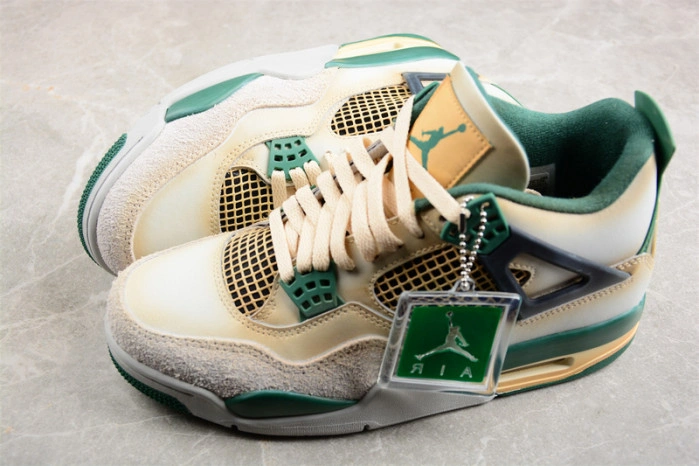 Jordan 4 Retro DC7770-106