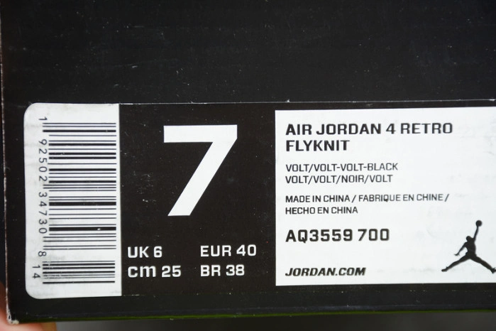 Jordan 4 Retro Flyknit Volt AQ3559-700