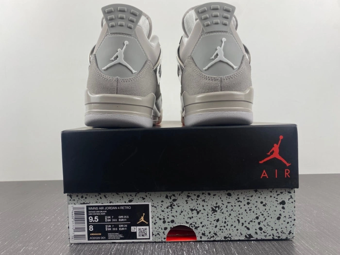 Jordan 4 Retro Frozen Moments   AQ9129-001