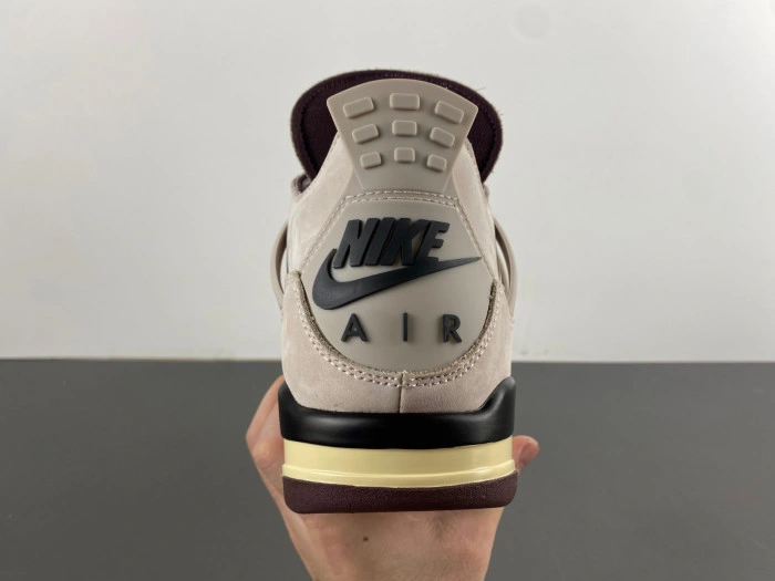 Jordan 4 Retro OG SP A Ma Maniére While You Were Sleeping    FZ4810-200