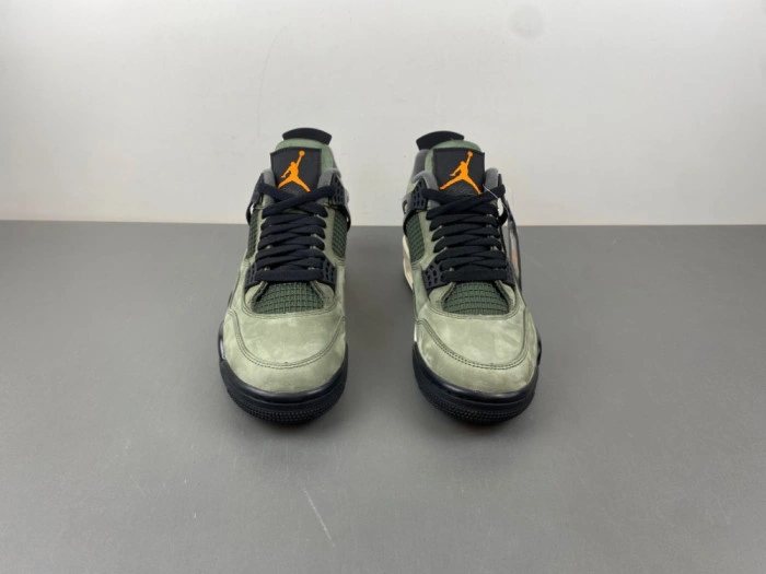 Jordan 4 Retro OG SP Undefeated (2025)    IB1519-200