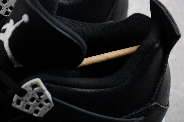 Jordan 4 Retro Oreo (2015) 314254-003