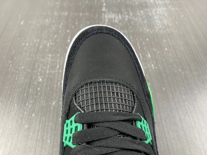 Jordan 4 Retro SB Black Green    DR5415-030