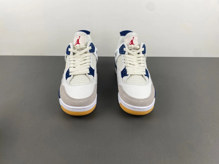 Jordan 4 Retro SB Navy  DR5415-100