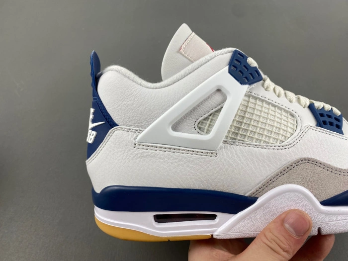 Jordan 4 Retro SB Navy  DR5415-100