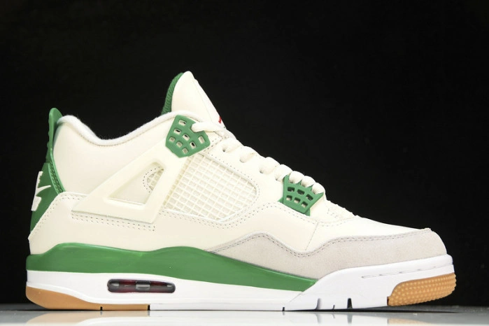 Jordan 4 Retro SB Pine Green    DR5415-103