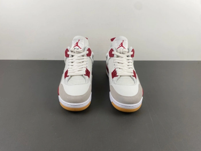 Jordan 4 Retro SB Varsity Red   DR5415-106