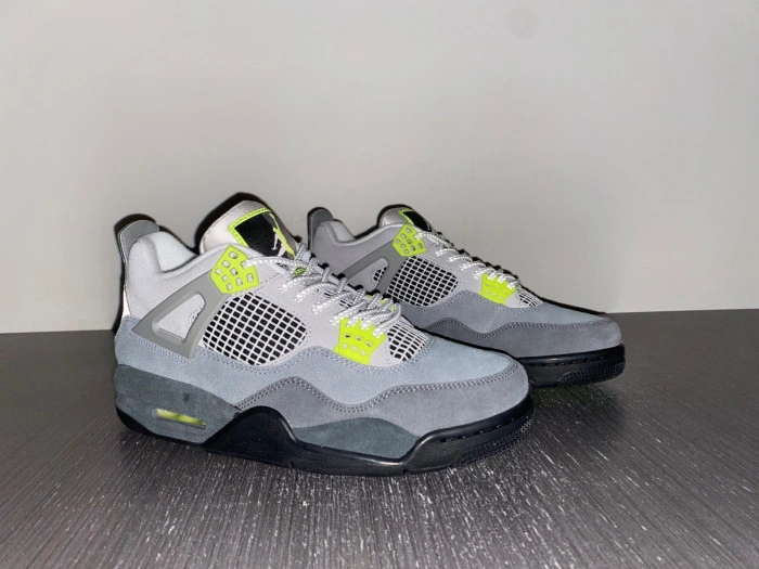 Jordan 4 Retro SE 95 Neon   CT5342-007